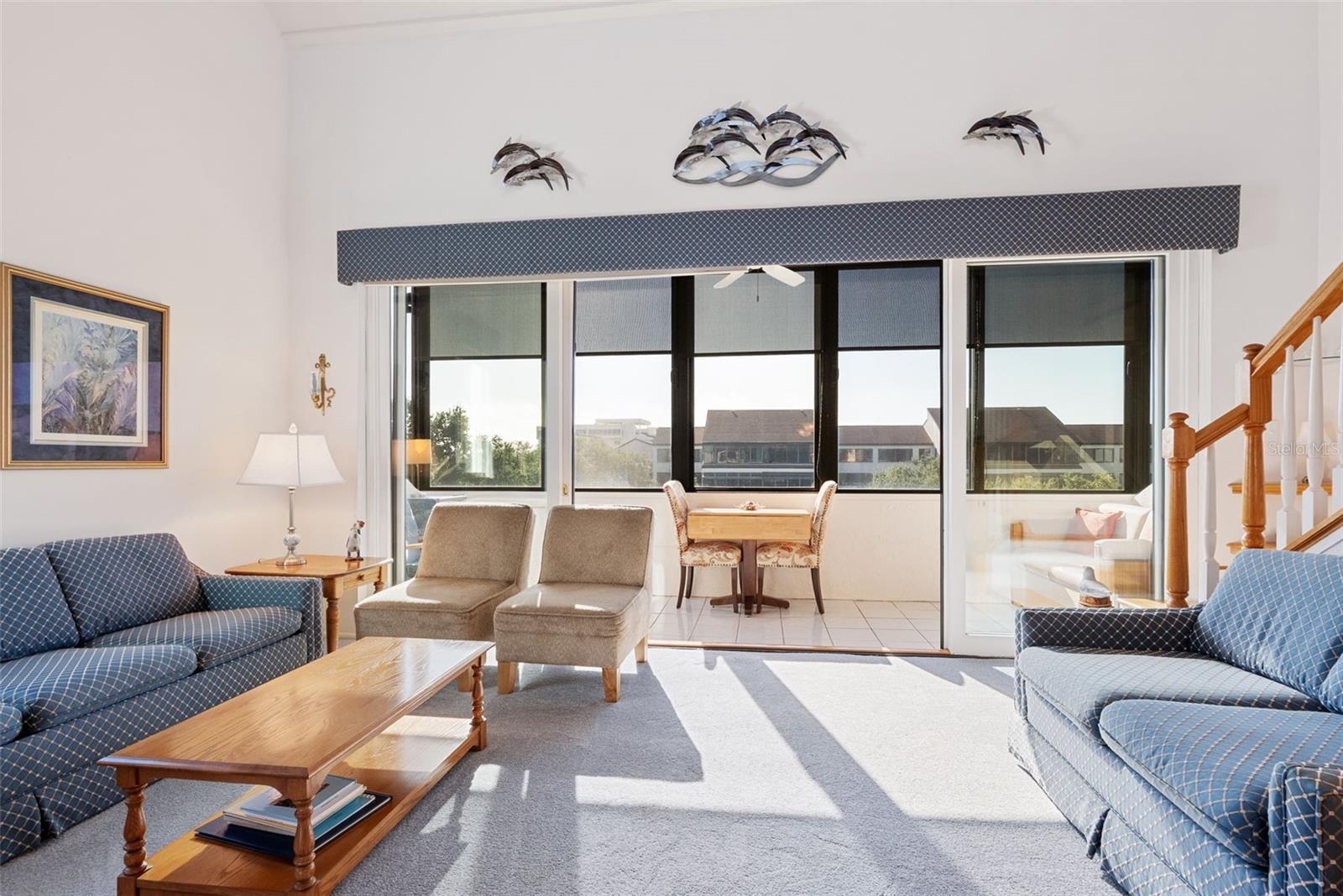 Image 6 of 63 For 6285 Midnight Pass Road 406