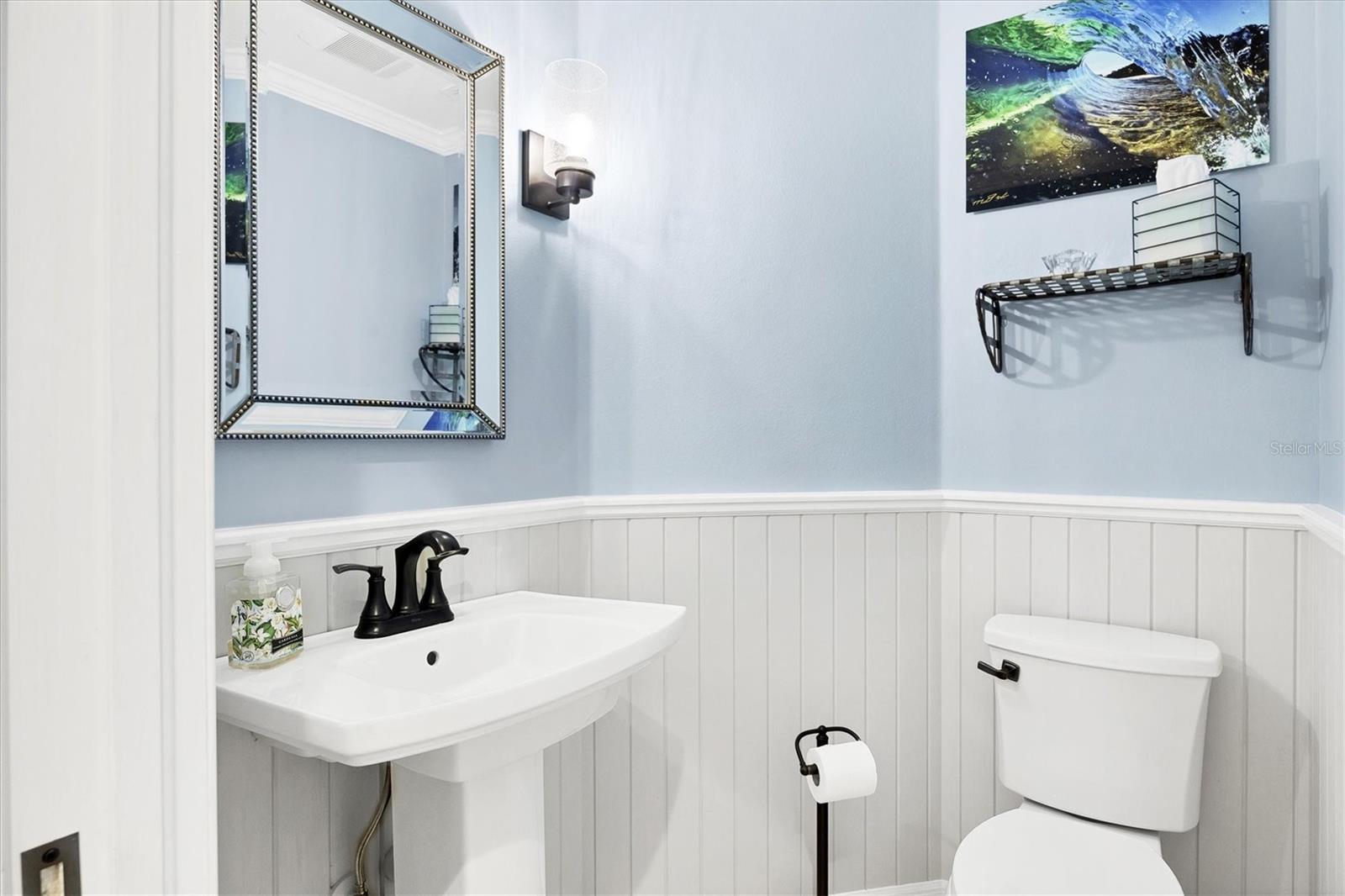 Image 26 of 67 For 8032 Via Fiore