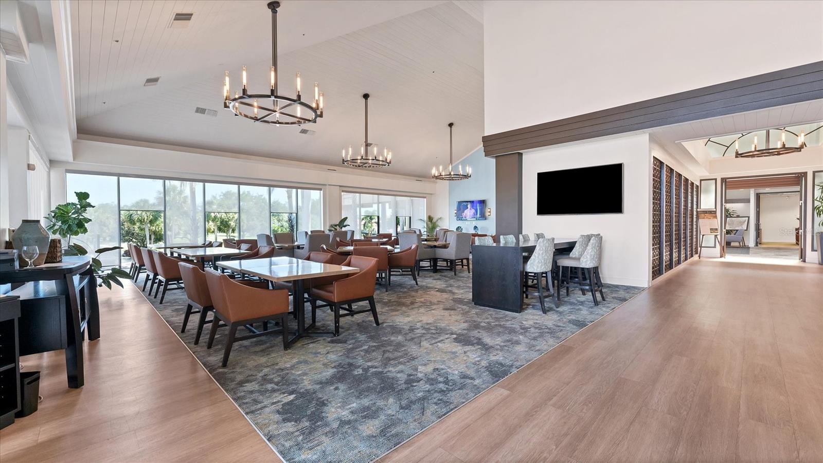 Image 54 of 67 For 8032 Via Fiore