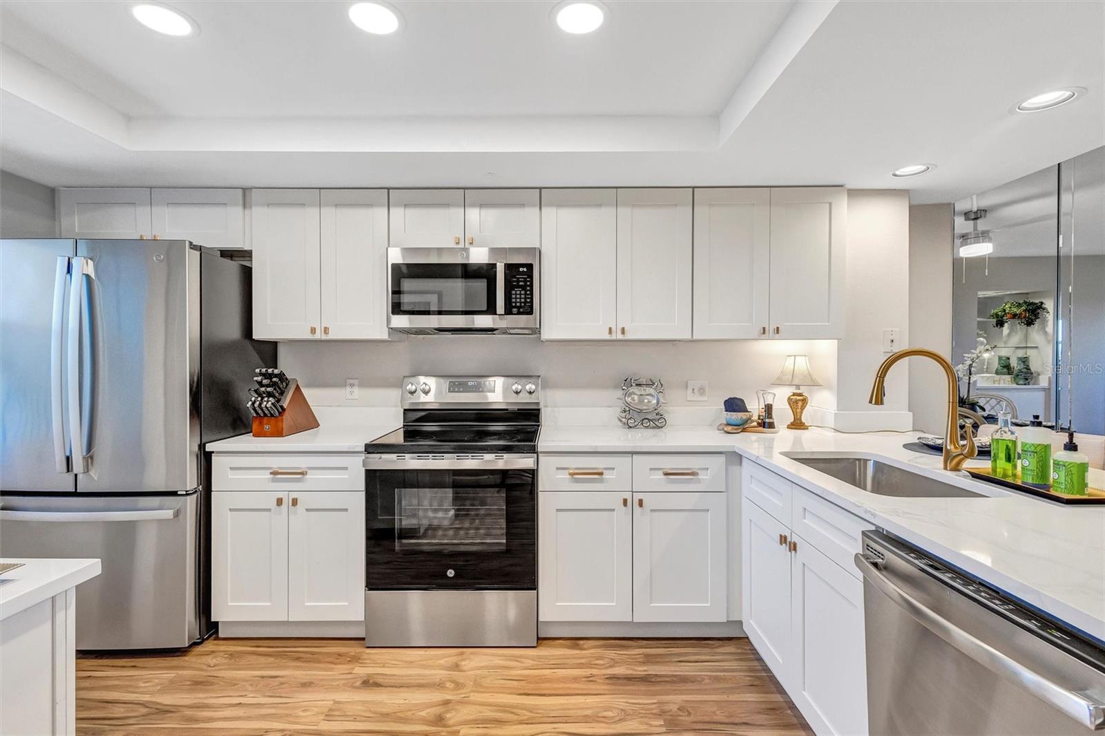 Image 3 of 24 For 2320 Terra Ceia Bay Boulevard 706