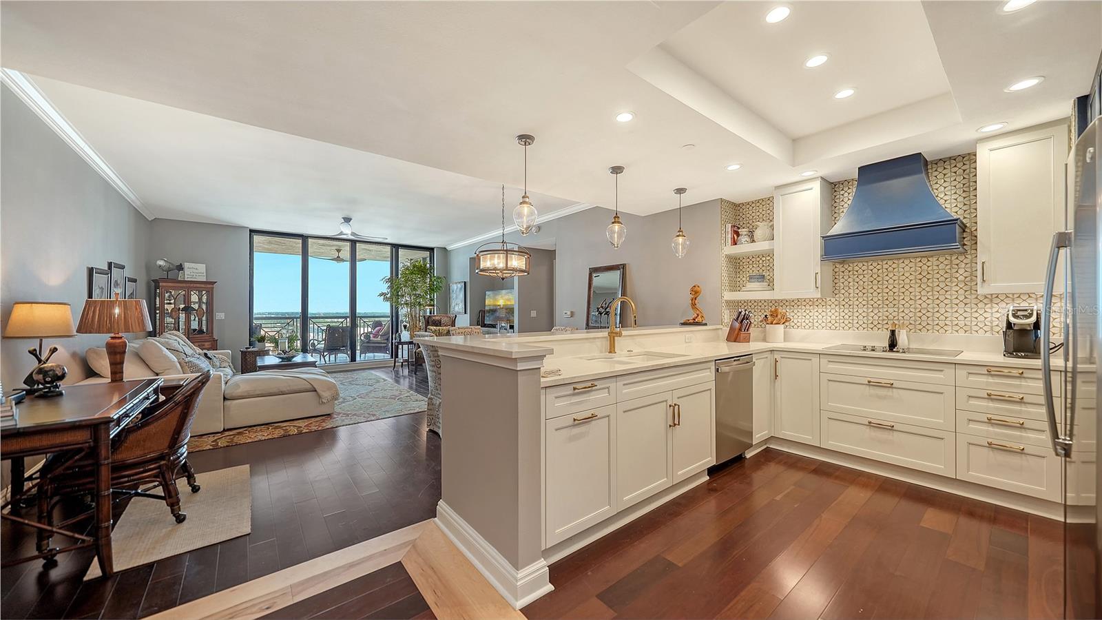 Image 10 of 70 For 50 Central Avenue 14b