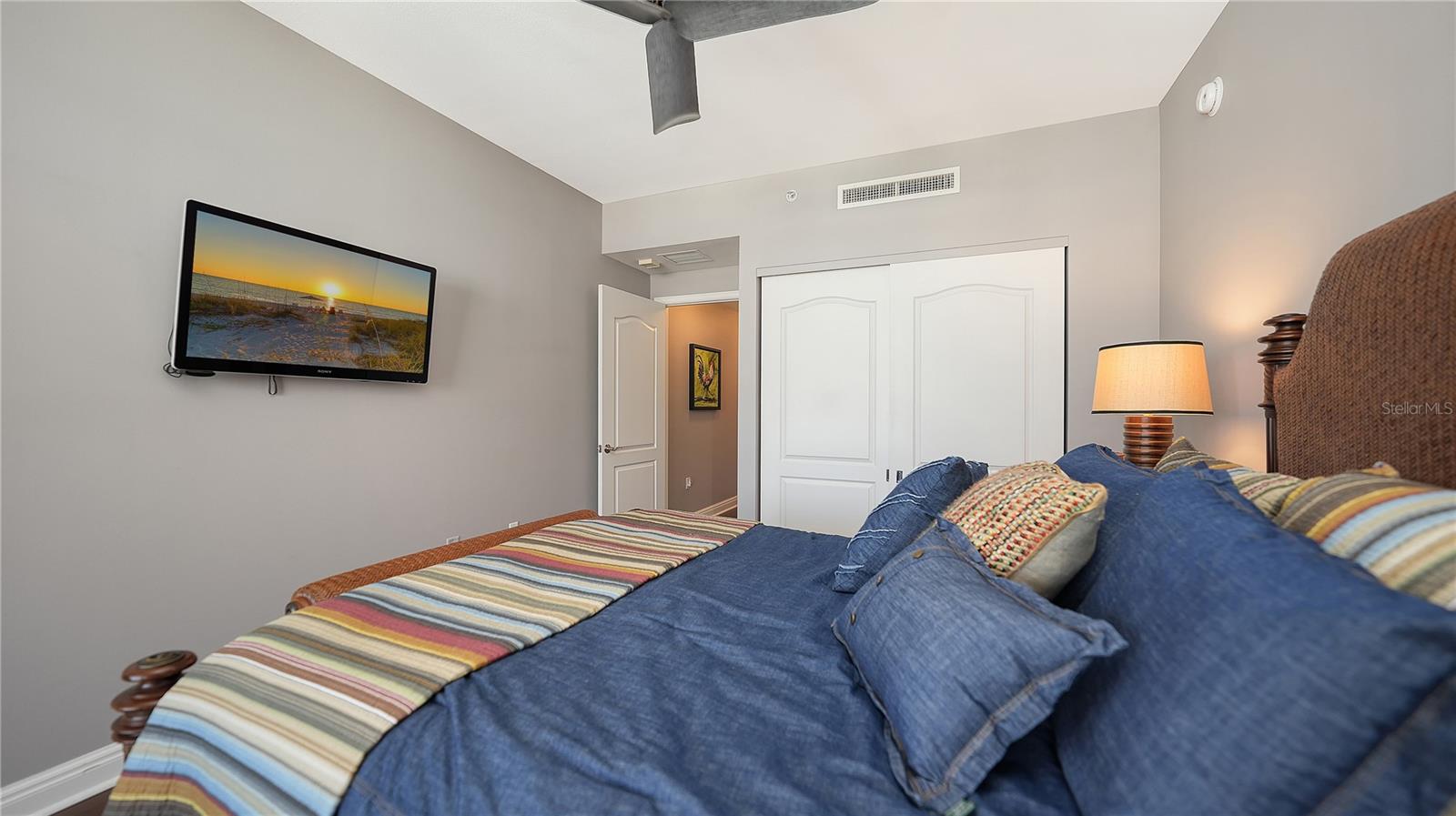 Image 37 of 70 For 50 Central Avenue 14b