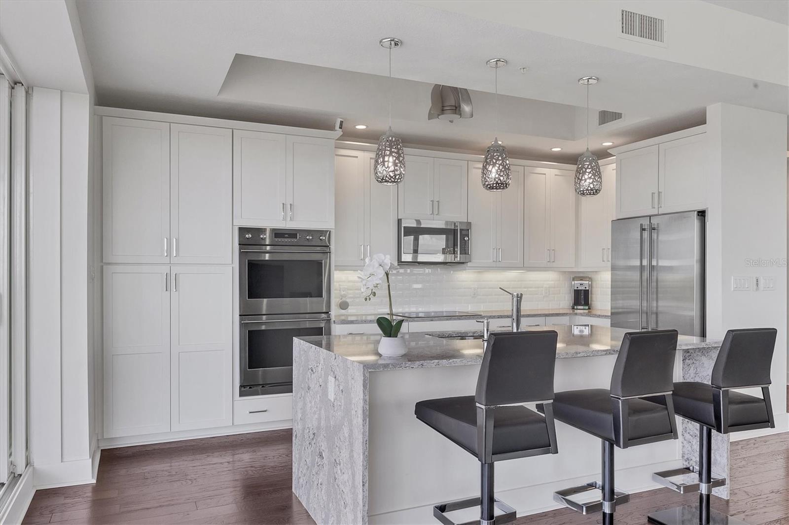 Image 13 of 60 For 10530 Boardwalk Loop 601