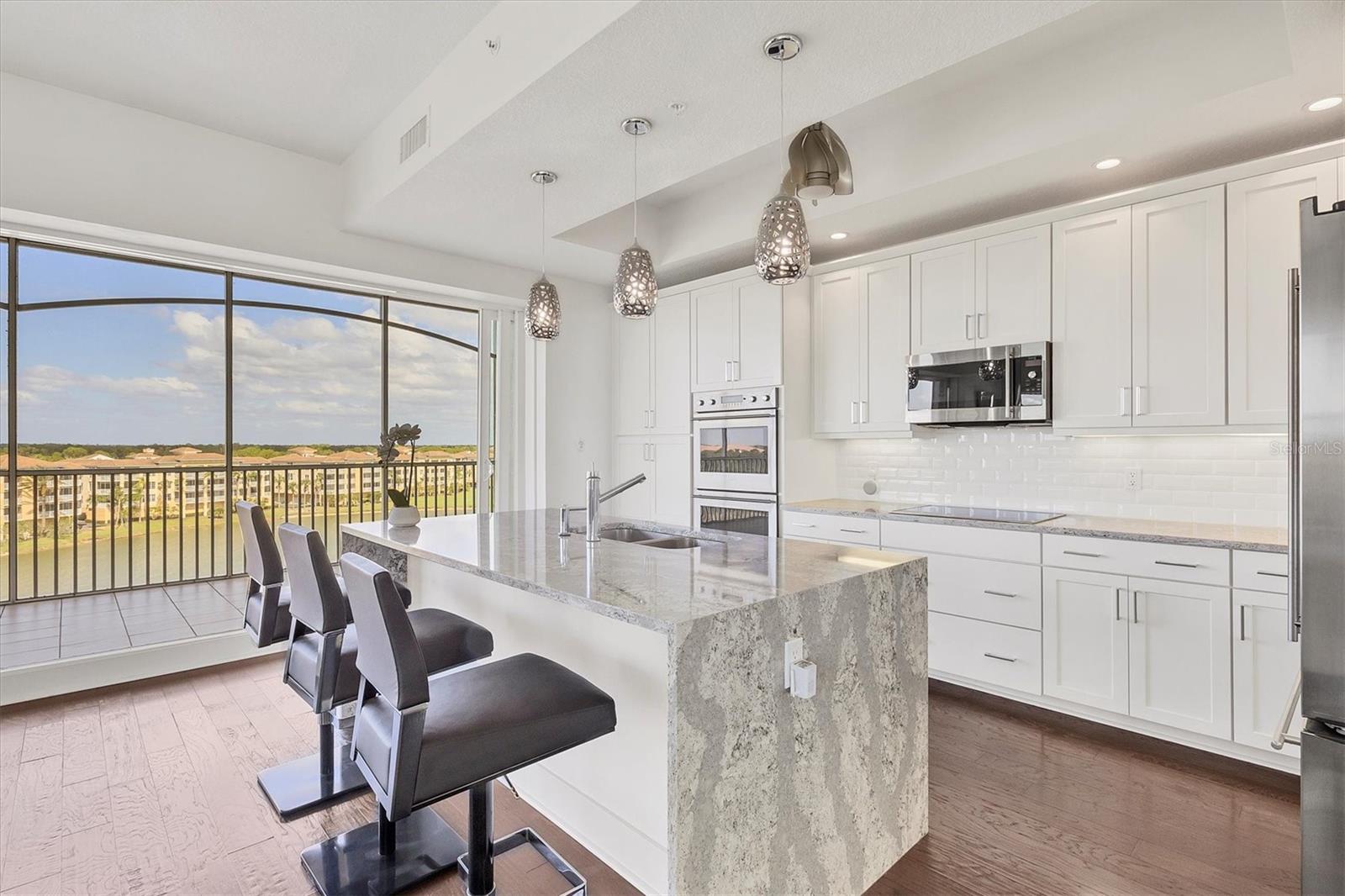 Image 14 of 60 For 10530 Boardwalk Loop 601