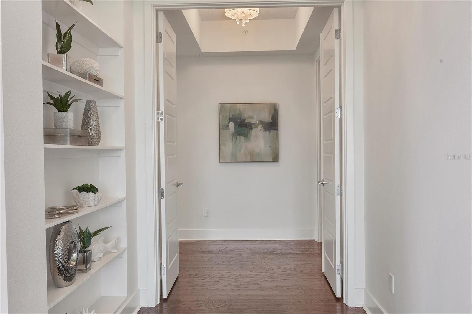 Image 19 of 60 For 10530 Boardwalk Loop 601