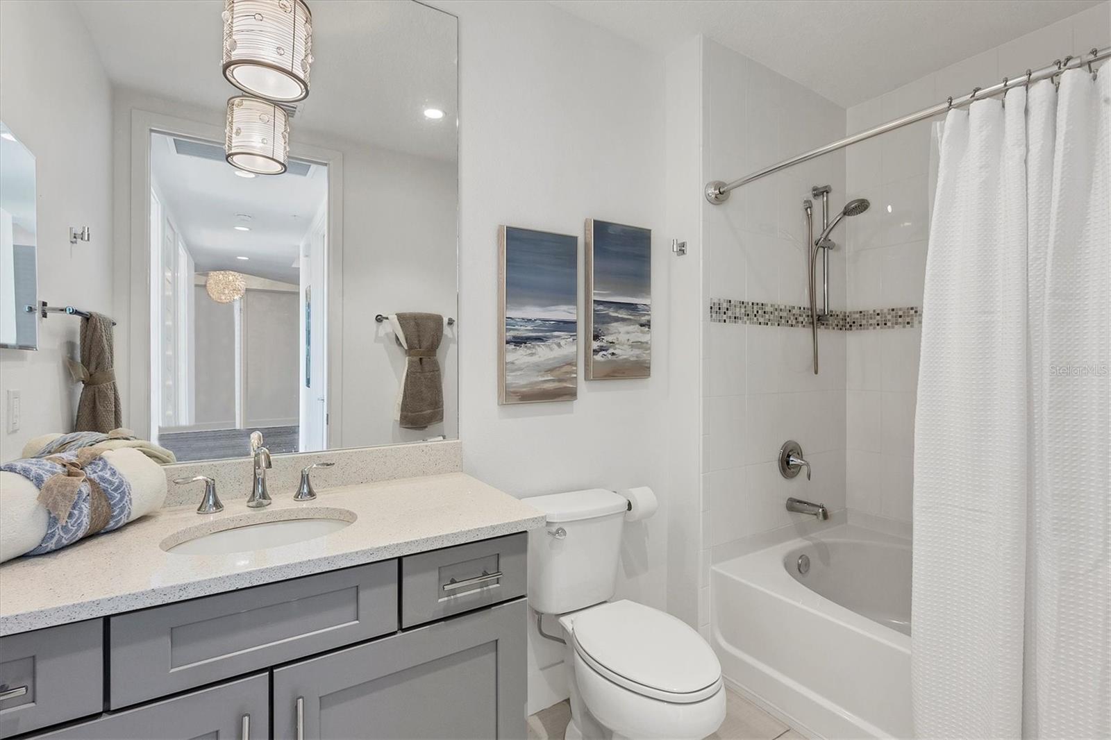 Image 25 of 60 For 10530 Boardwalk Loop 601