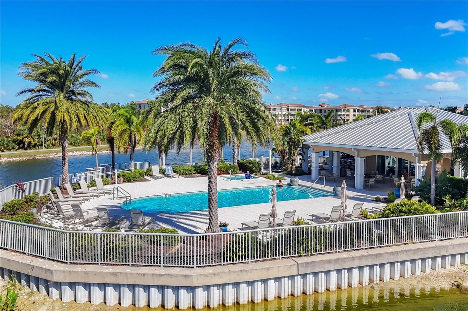 Image 47 of 60 For 10530 Boardwalk Loop 601