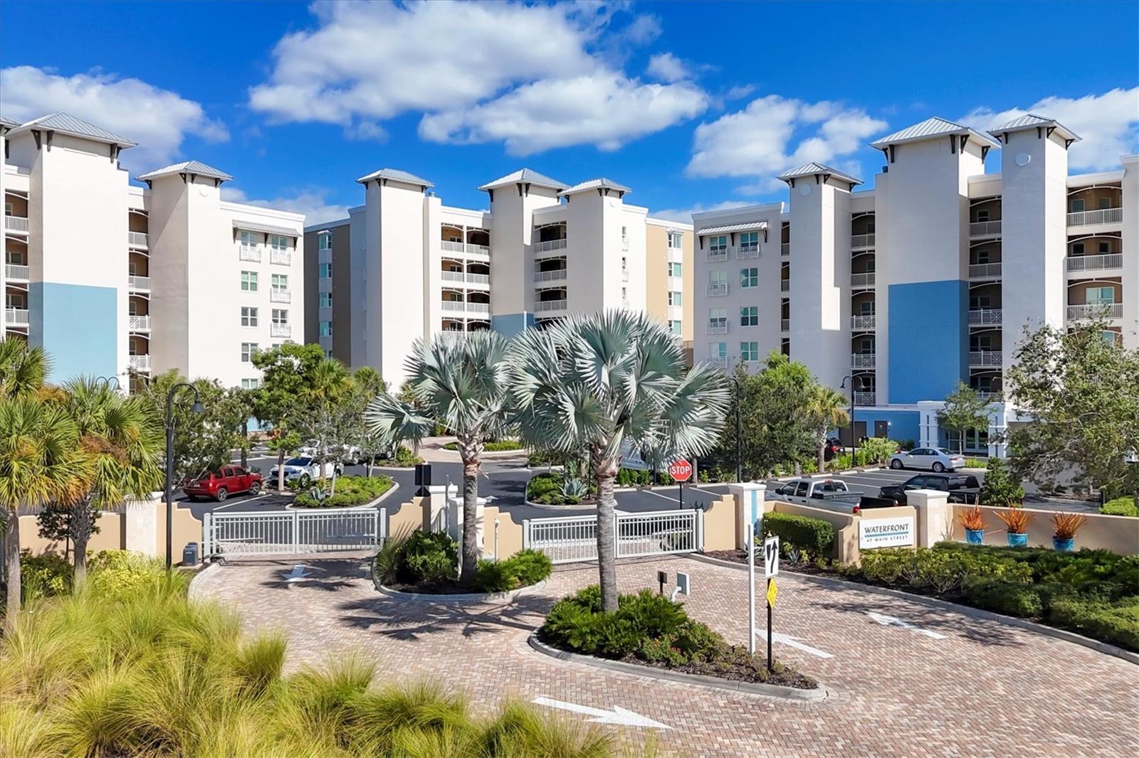 Image 51 of 60 For 10530 Boardwalk Loop 601