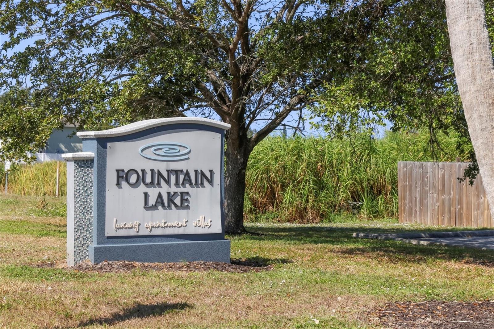 Image 23 of 34 For 5507 Fountain Lake Circle B203