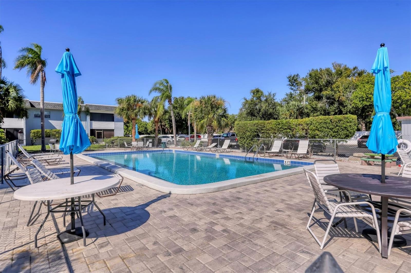 Image 25 of 34 For 5507 Fountain Lake Circle B203