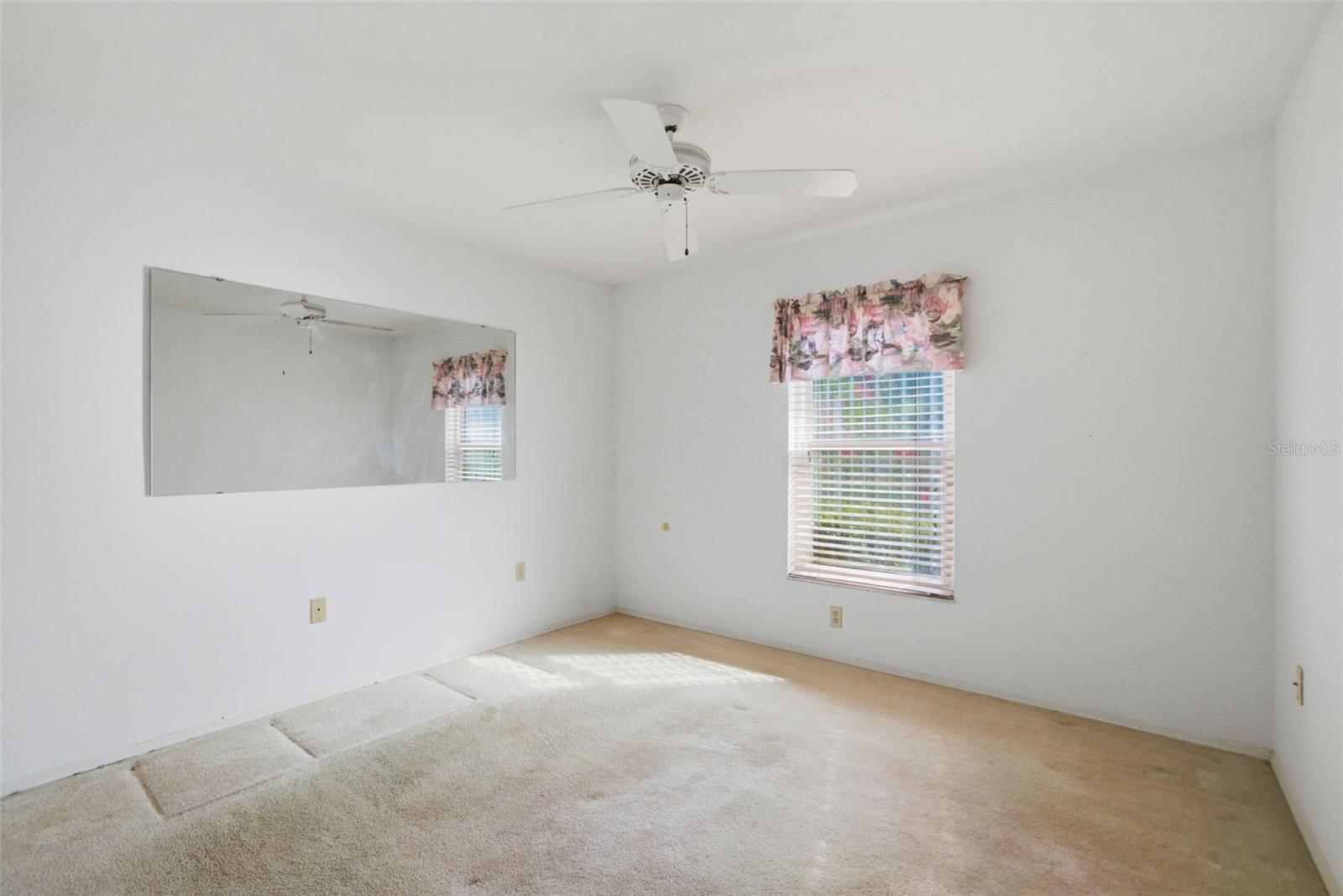 Image 42 of 55 For 7615 17th Avenue W