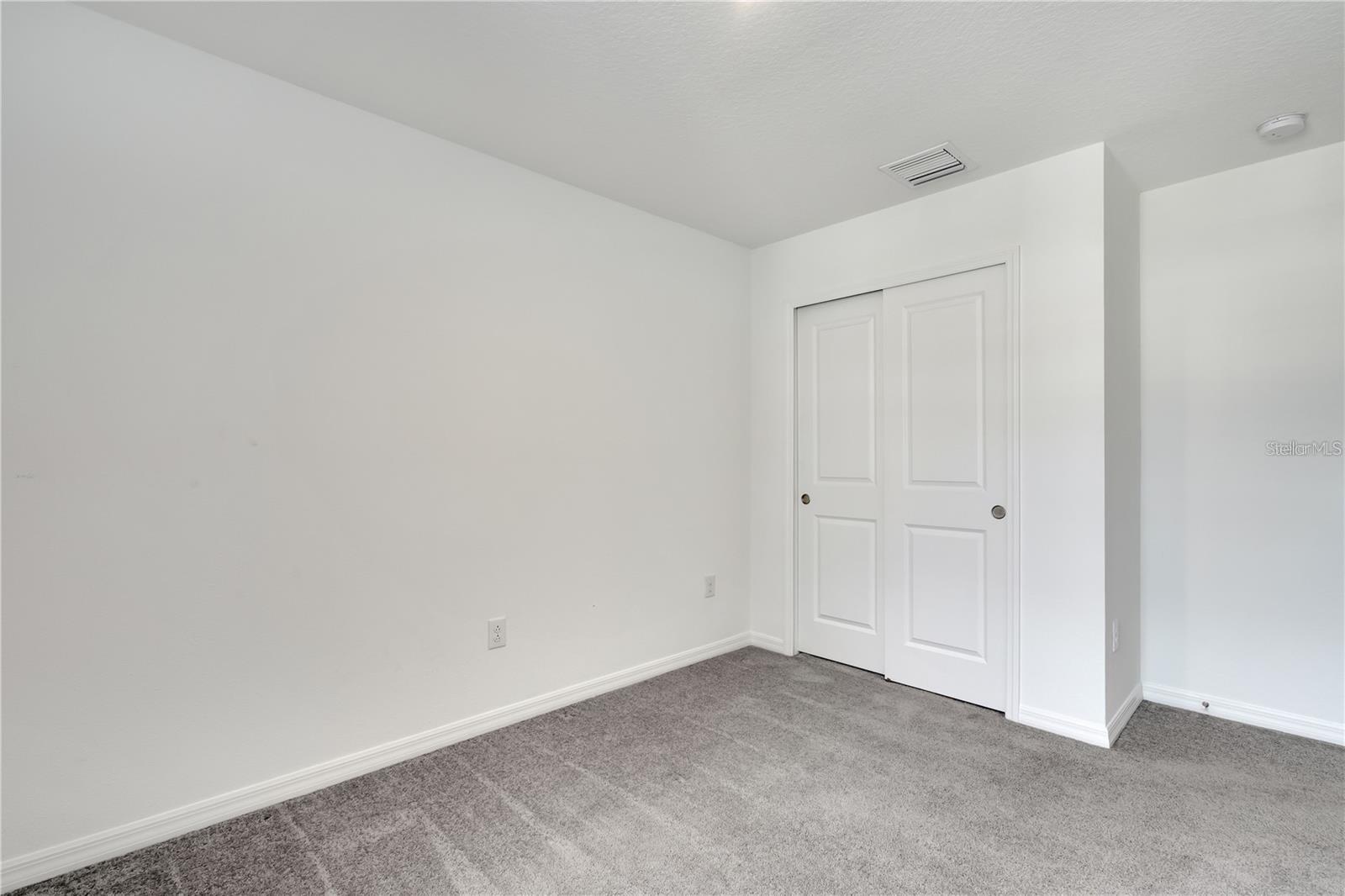 Image 20 of 37 For 6313 Willowside Street