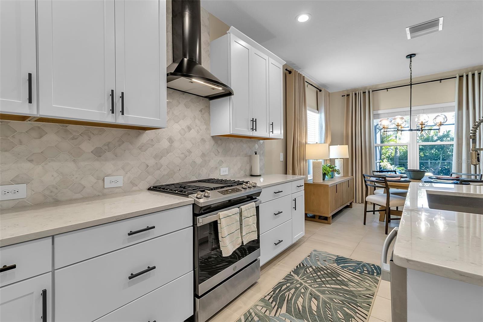 Image 16 of 89 For 2578 Wild Cherry Path