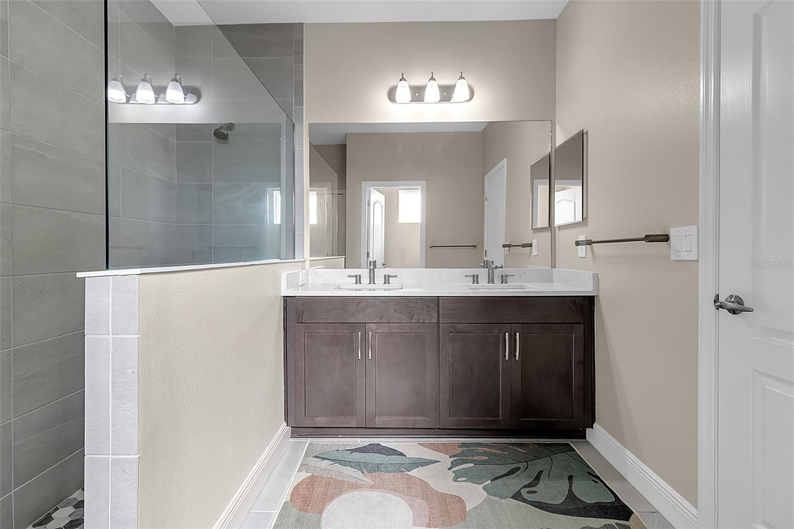 Image 32 of 89 For 2578 Wild Cherry Path