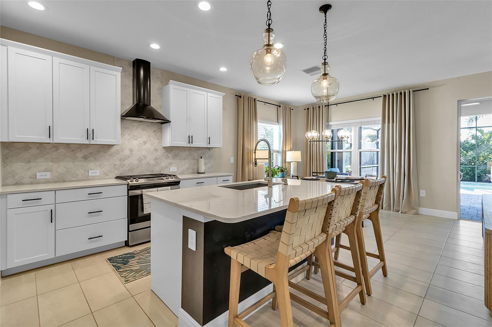 Image 4 of 89 For 2578 Wild Cherry Path