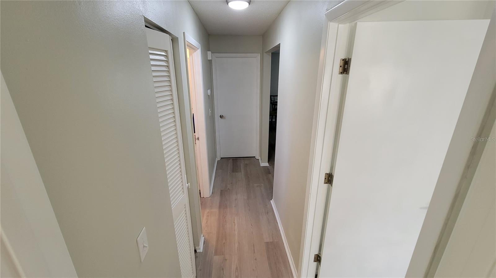 Image 4 of 24 For 8427 Brandeis Circle E