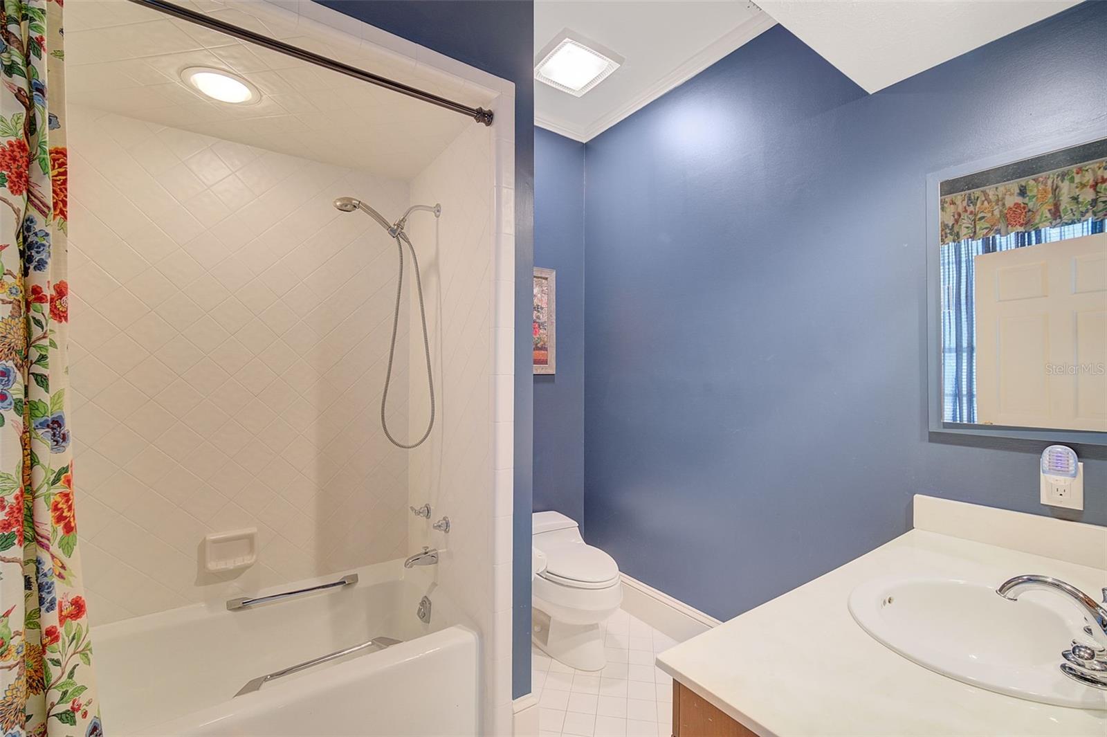 Image 28 of 68 For 325 Osprey Point Drive