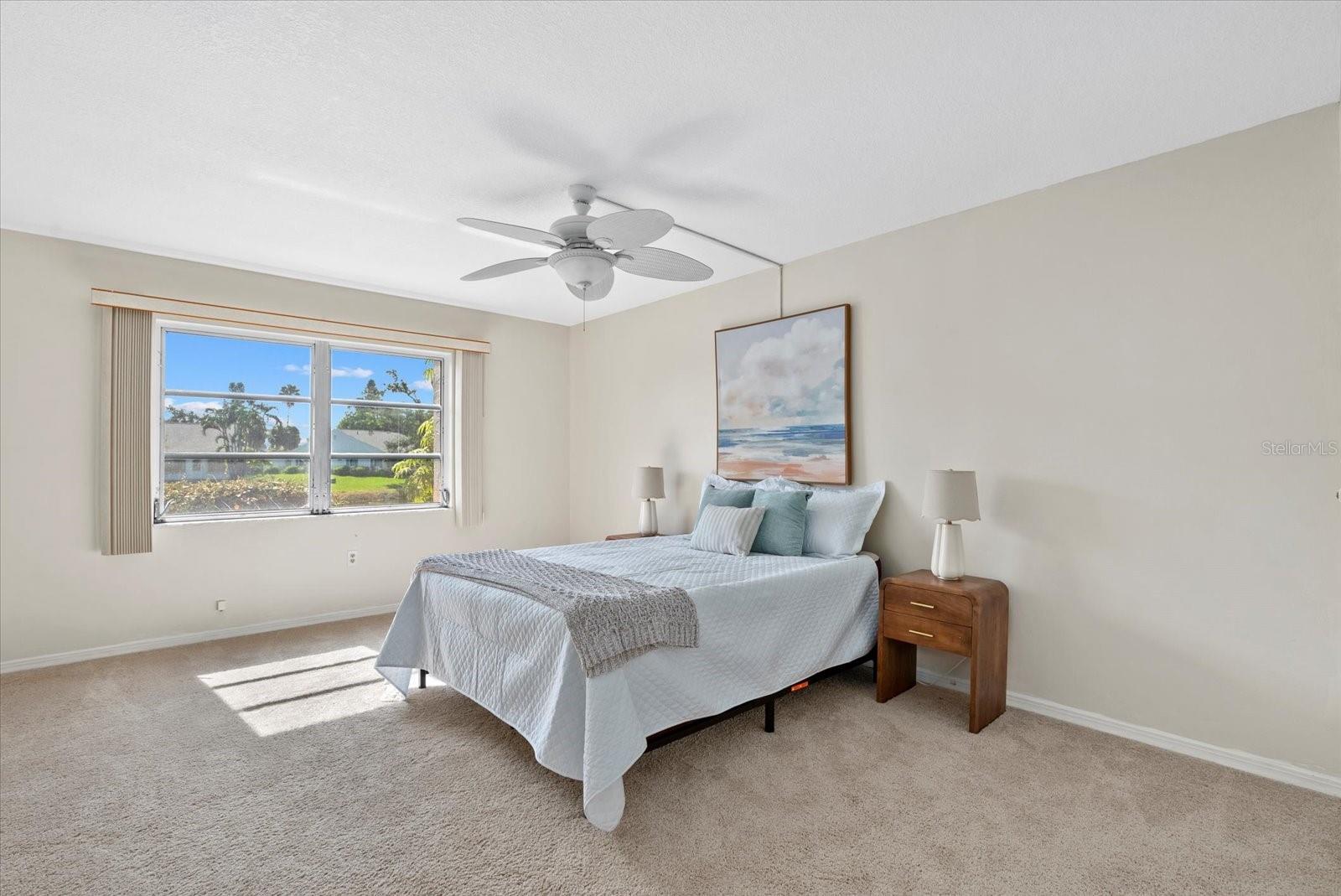 Image 16 of 23 For 4852 Independence Drive 4852