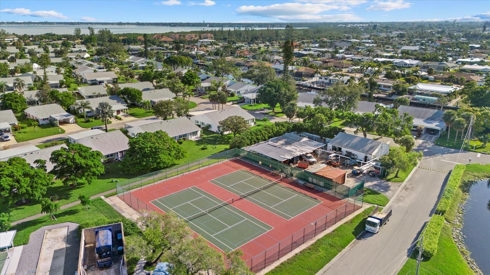 Image 22 of 23 For 4852 Independence Drive 4852