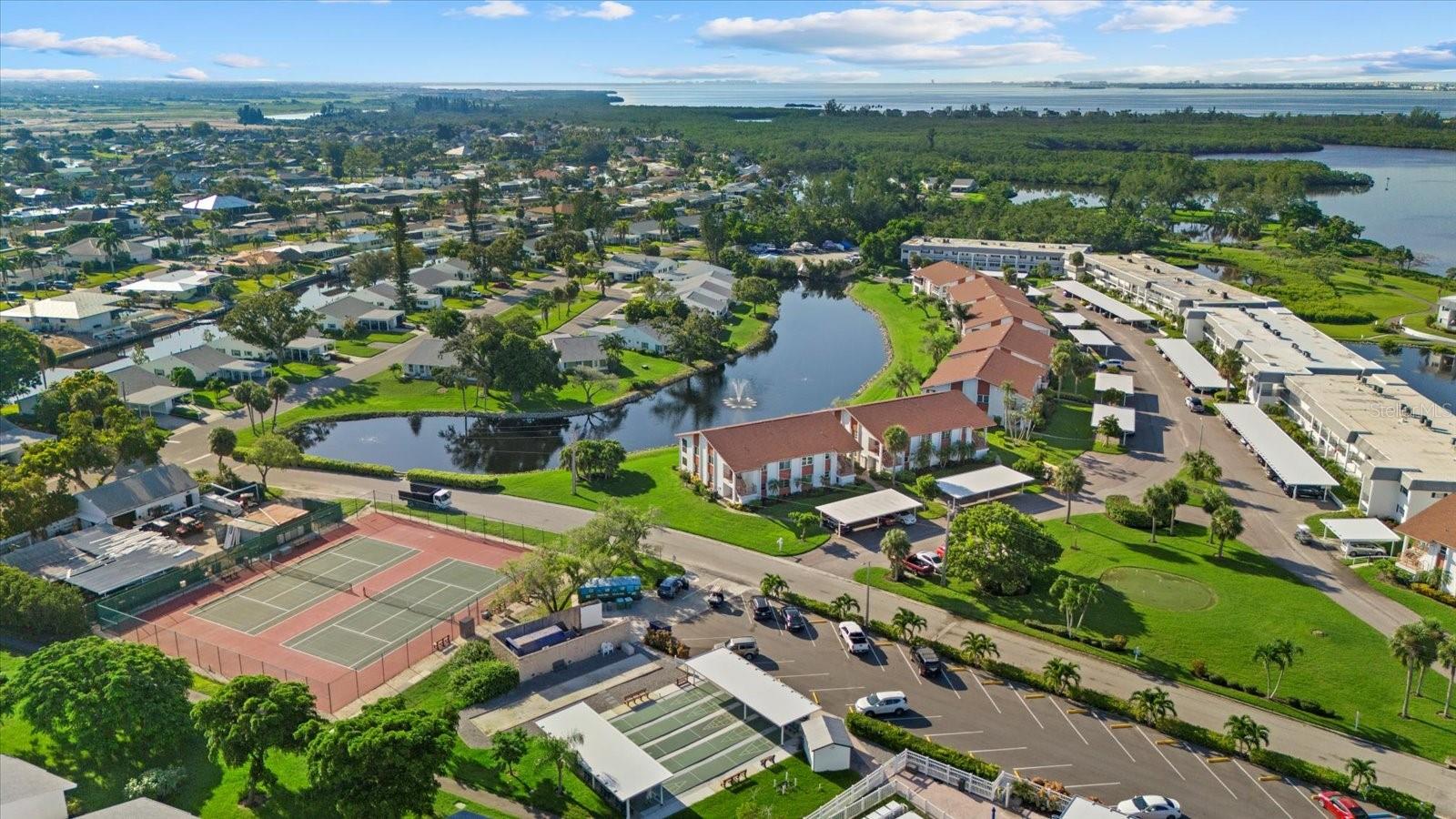 Image 3 of 23 For 4852 Independence Drive 4852