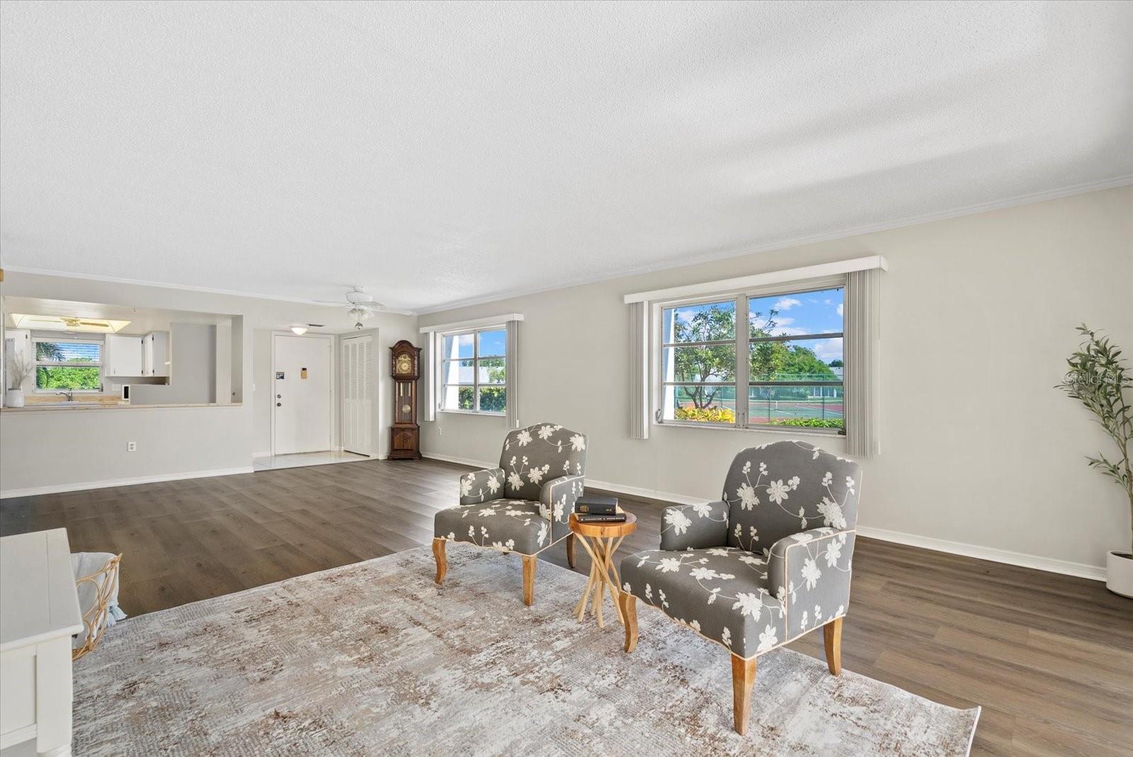 Image 7 of 23 For 4852 Independence Drive 4852