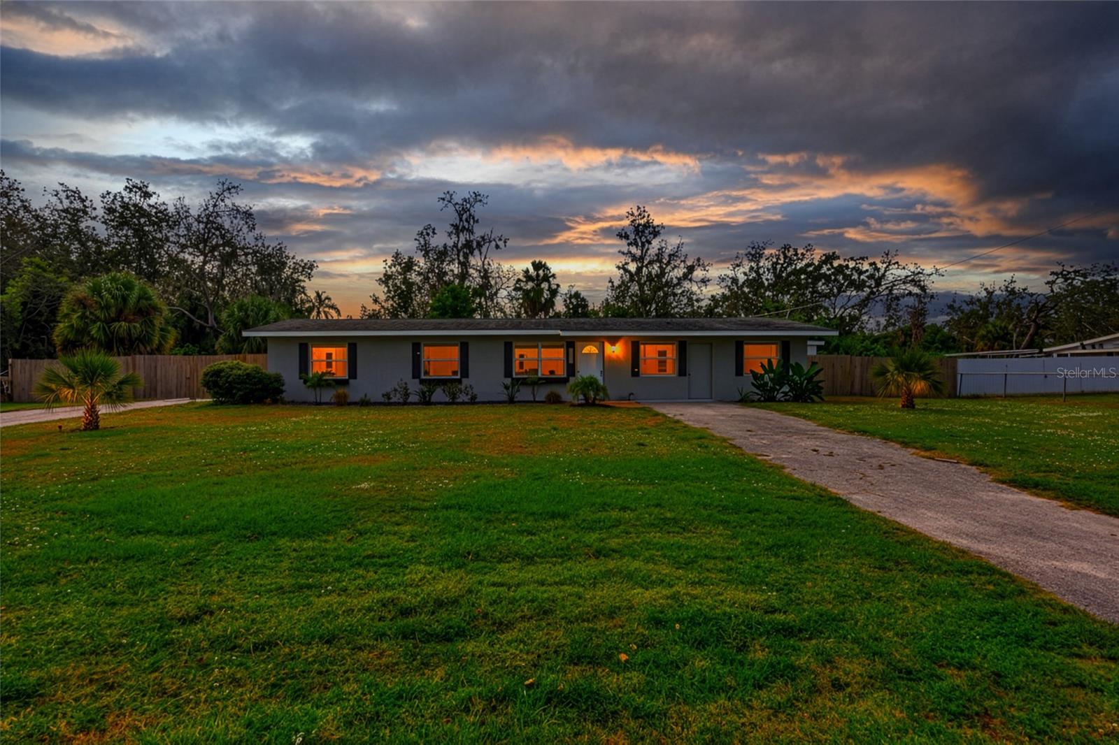 Details for 6412 47th Avenue E, BRADENTON, FL 34203