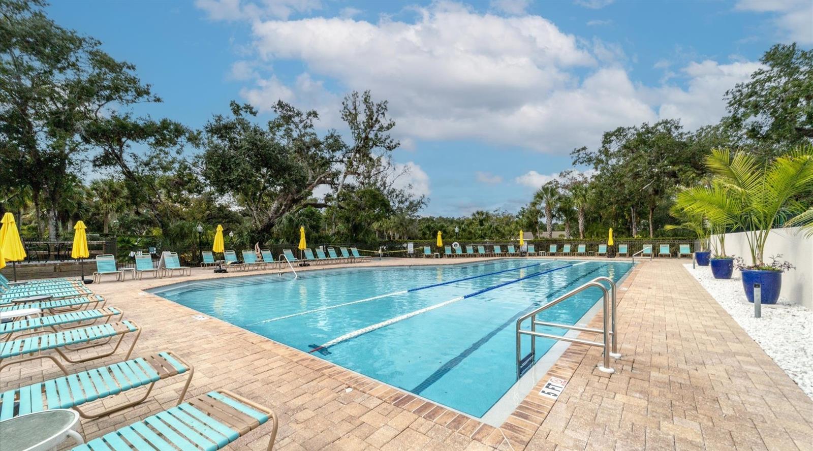 Image 21 of 36 For 4542 Kingsmere  46