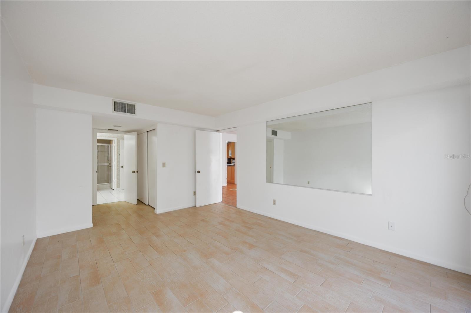 Image 22 of 49 For 2767 Horseshoe Court Q-3