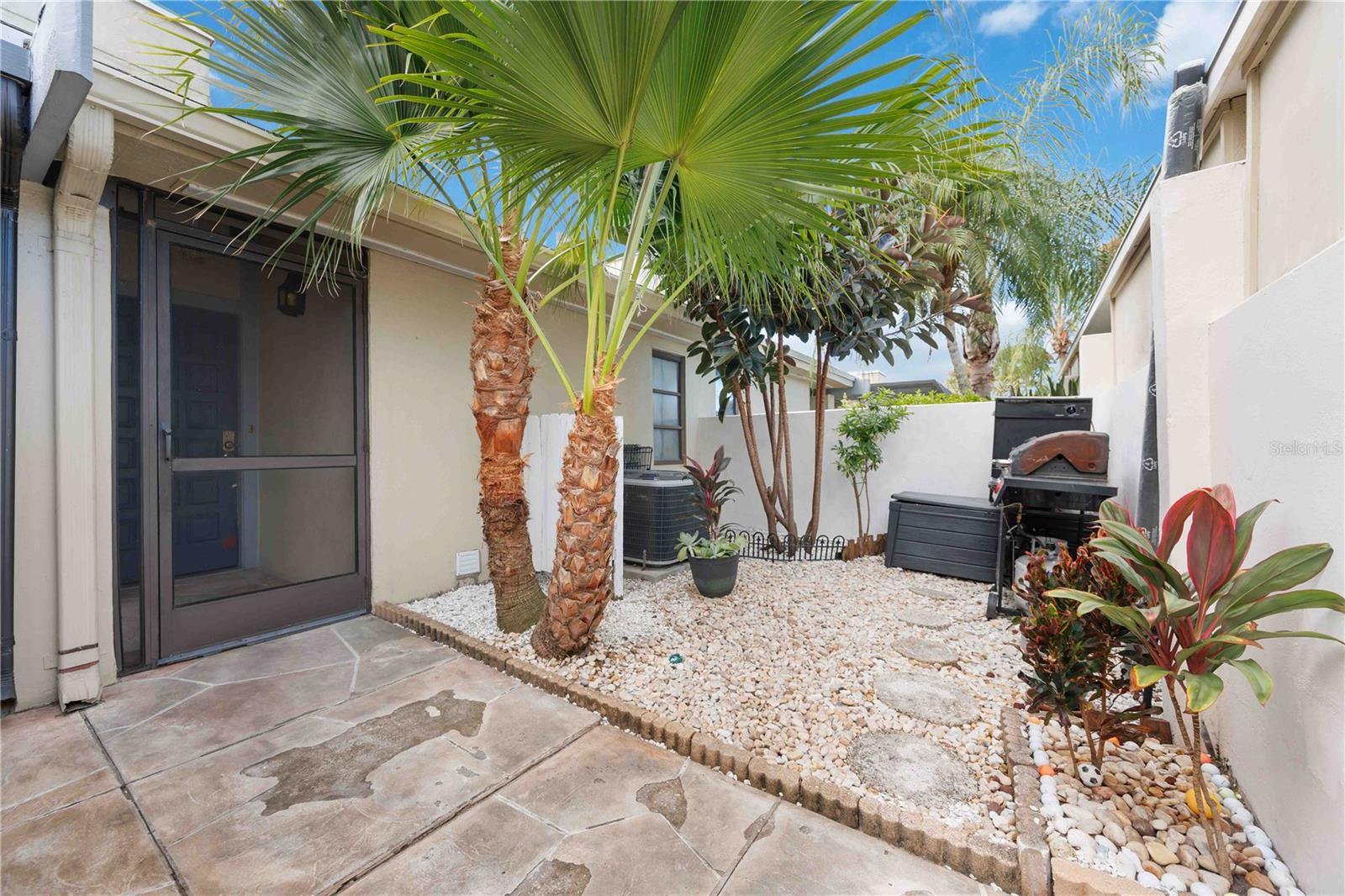 Image 5 of 49 For 2767 Horseshoe Court Q-3