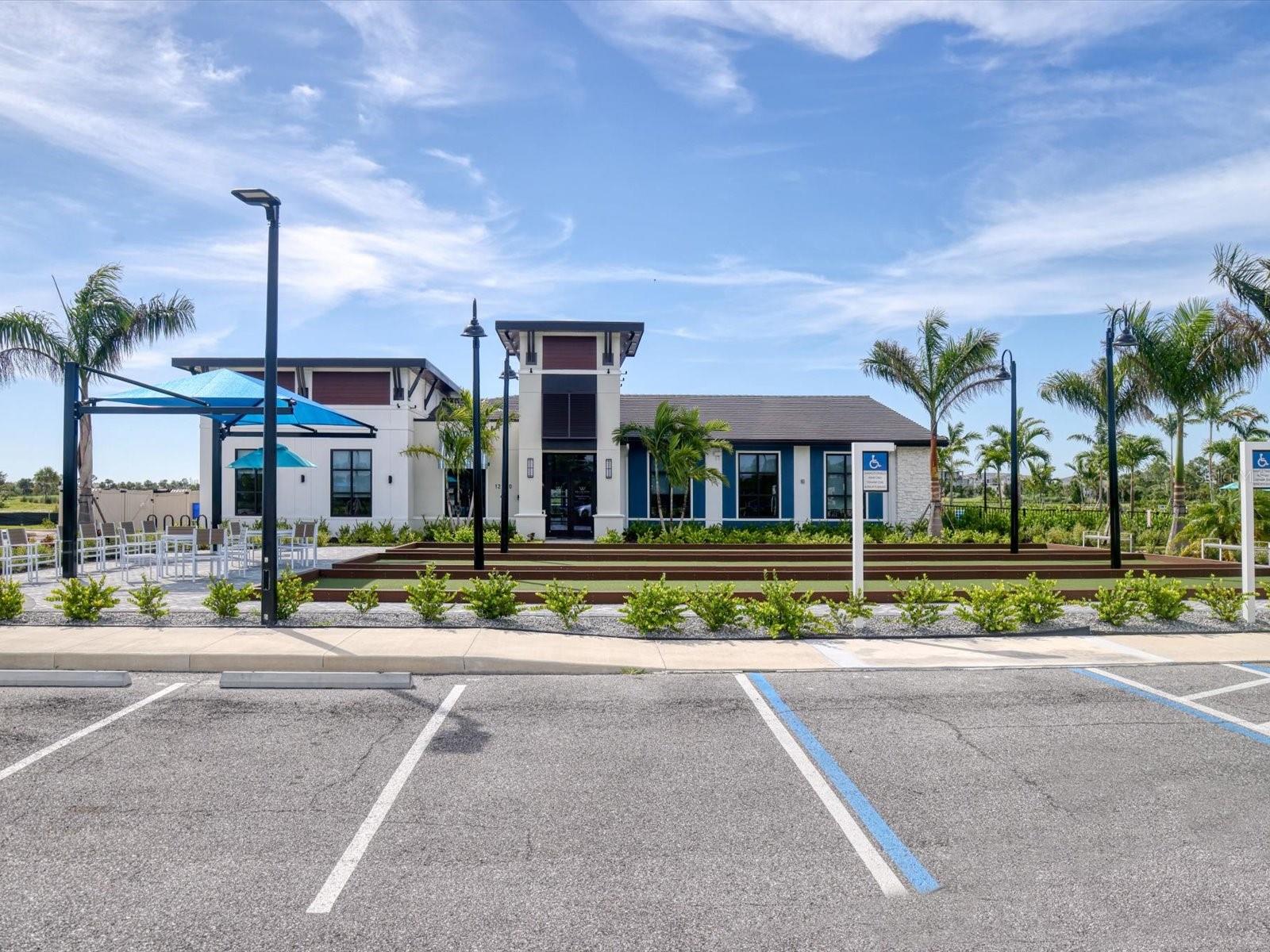 Image 32 of 42 For 17445 Opal Sand Drive 104