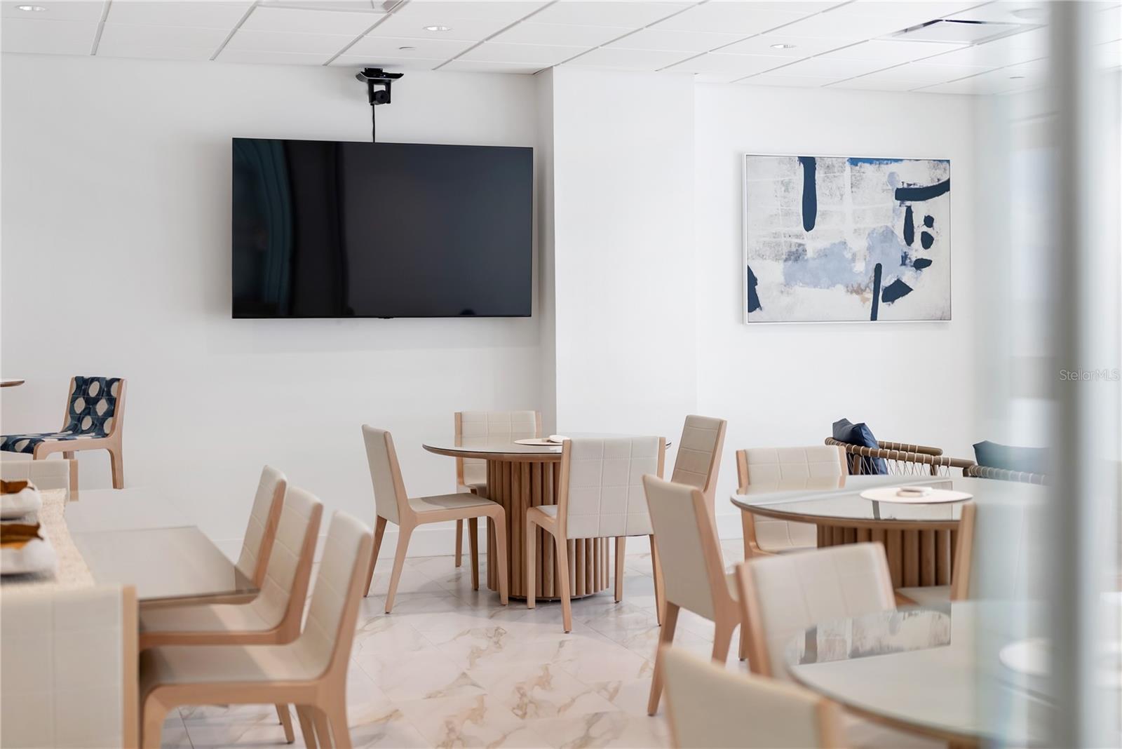 Image 10 of 89 For 1750 Benjamin Franklin Drive 6g