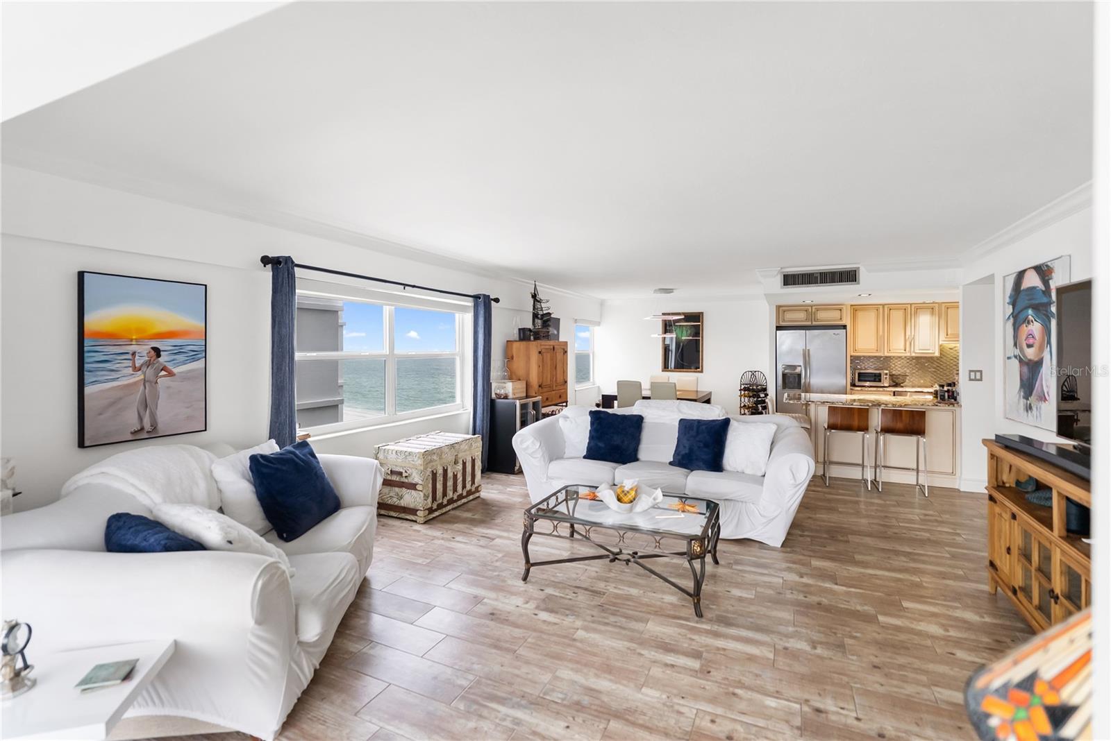 Image 3 of 89 For 1750 Benjamin Franklin Drive 6g