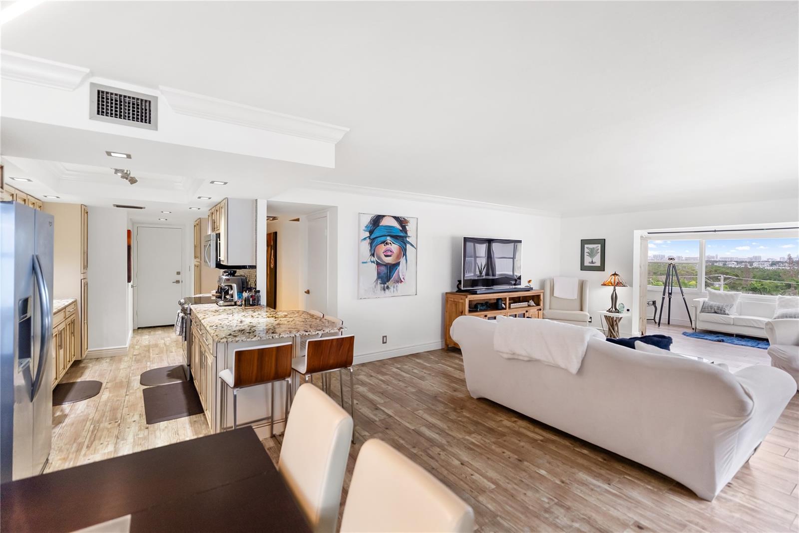 Image 48 of 89 For 1750 Benjamin Franklin Drive 6g