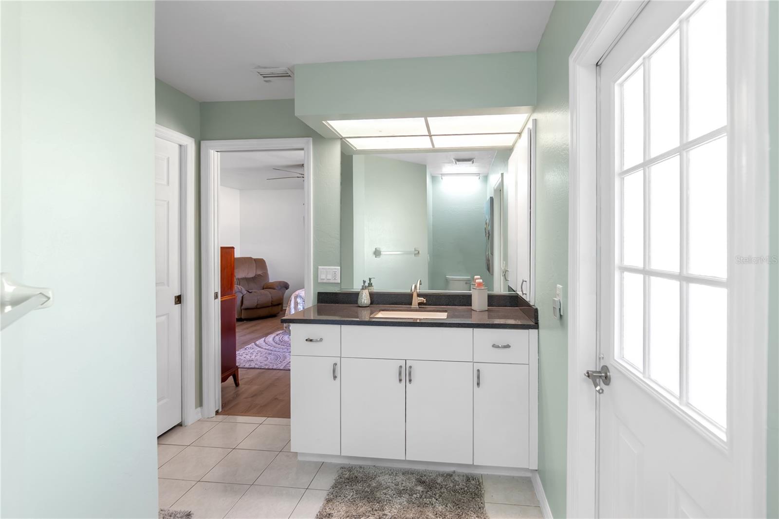 Image 26 of 53 For 20166 Lorenzo Avenue