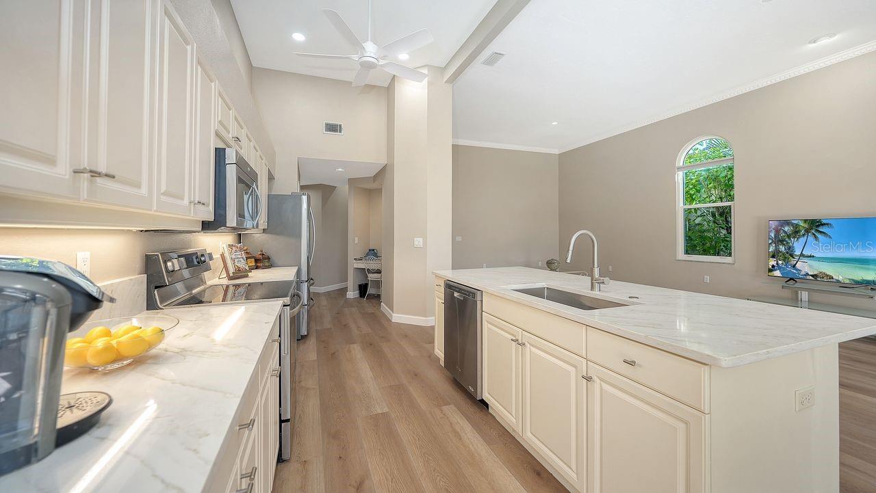 Image 17 of 59 For 6790 Paseo Castille