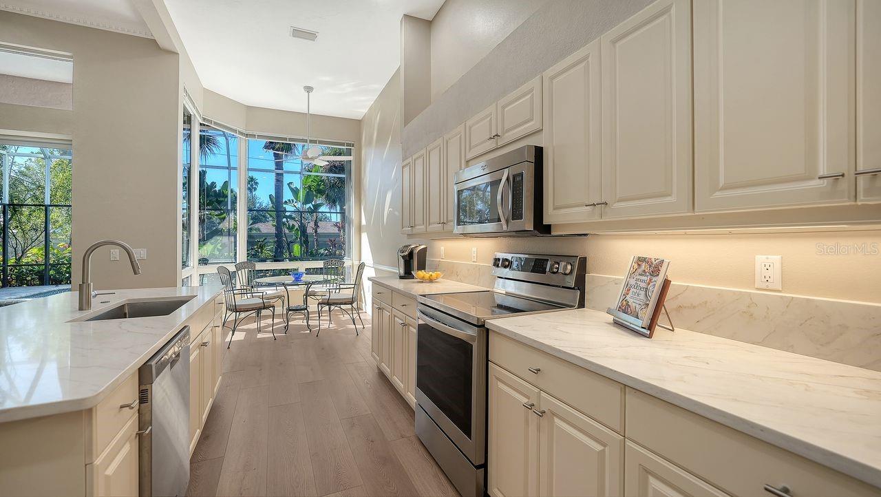 Image 22 of 59 For 6790 Paseo Castille