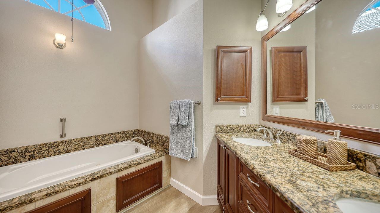 Image 29 of 59 For 6790 Paseo Castille