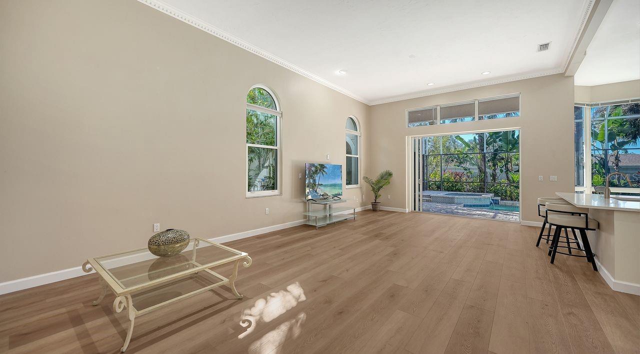 Image 7 of 59 For 6790 Paseo Castille