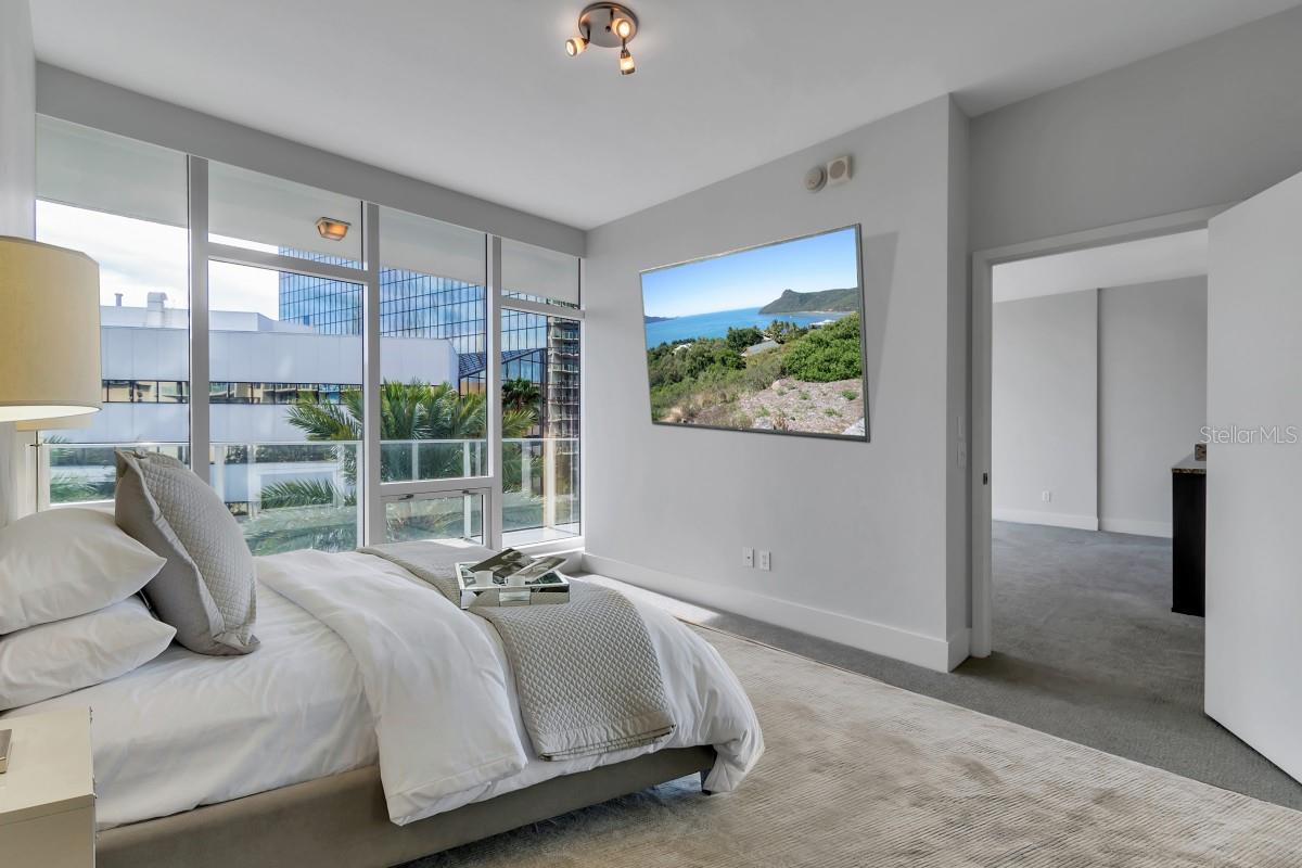 Image 9 of 19 For 175 1st Street S 404