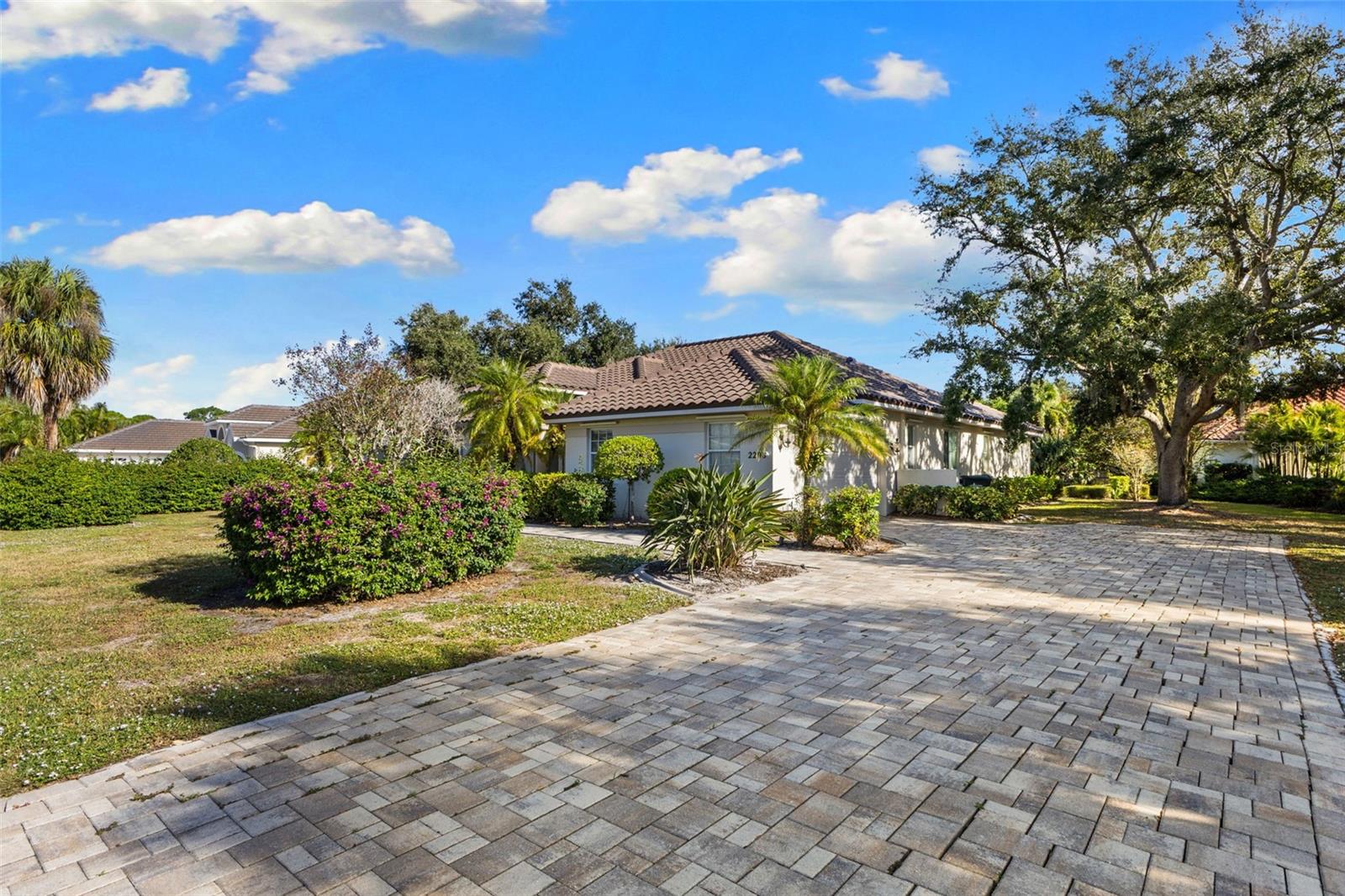 Image 3 of 43 For 2208 Calusa Lakes Boulevard