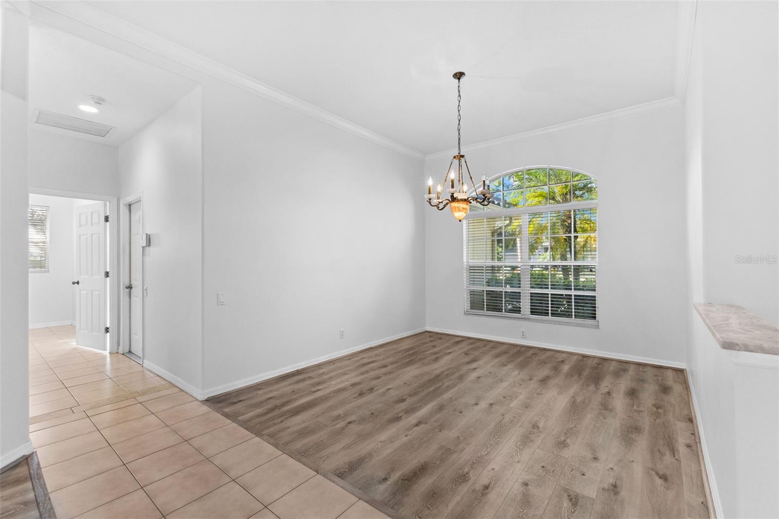 Image 9 of 43 For 2208 Calusa Lakes Boulevard