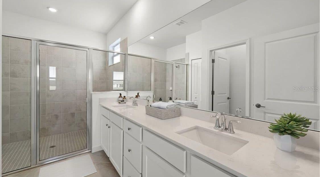 Image 5 of 28 For 8446 Saint Kitts Circle