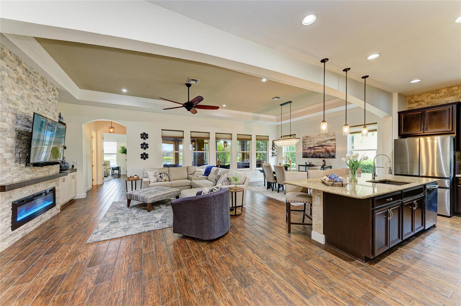 Image 19 of 80 For 4703 Tobermory Way