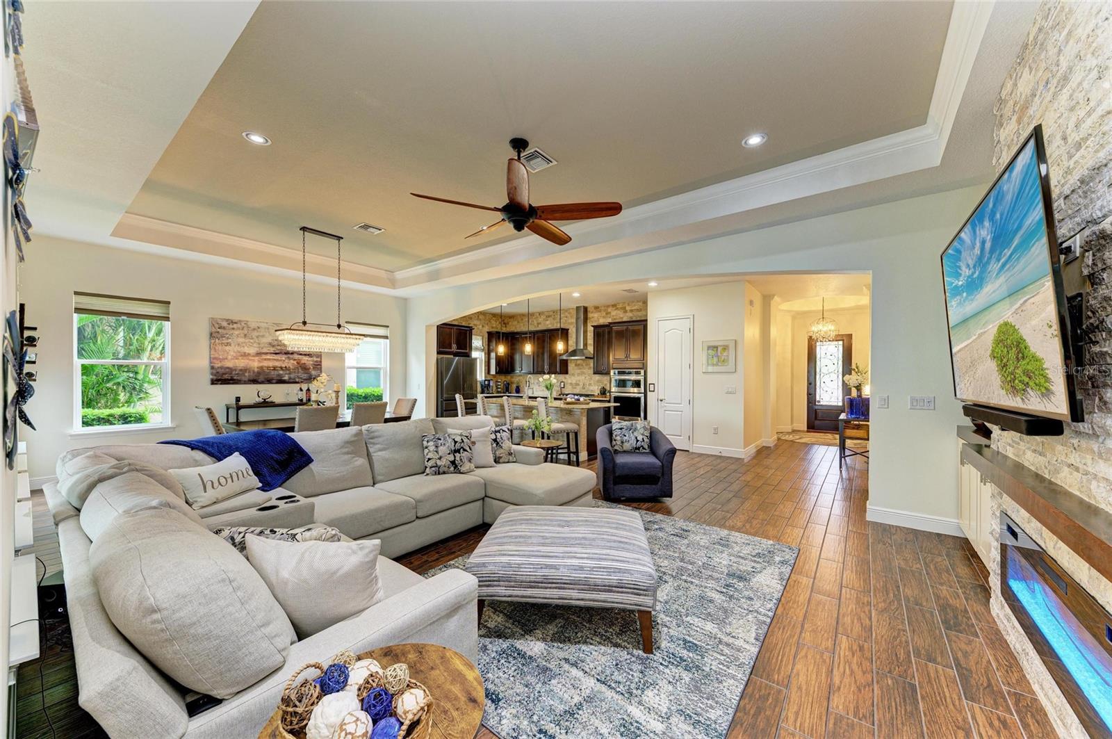 Image 21 of 80 For 4703 Tobermory Way