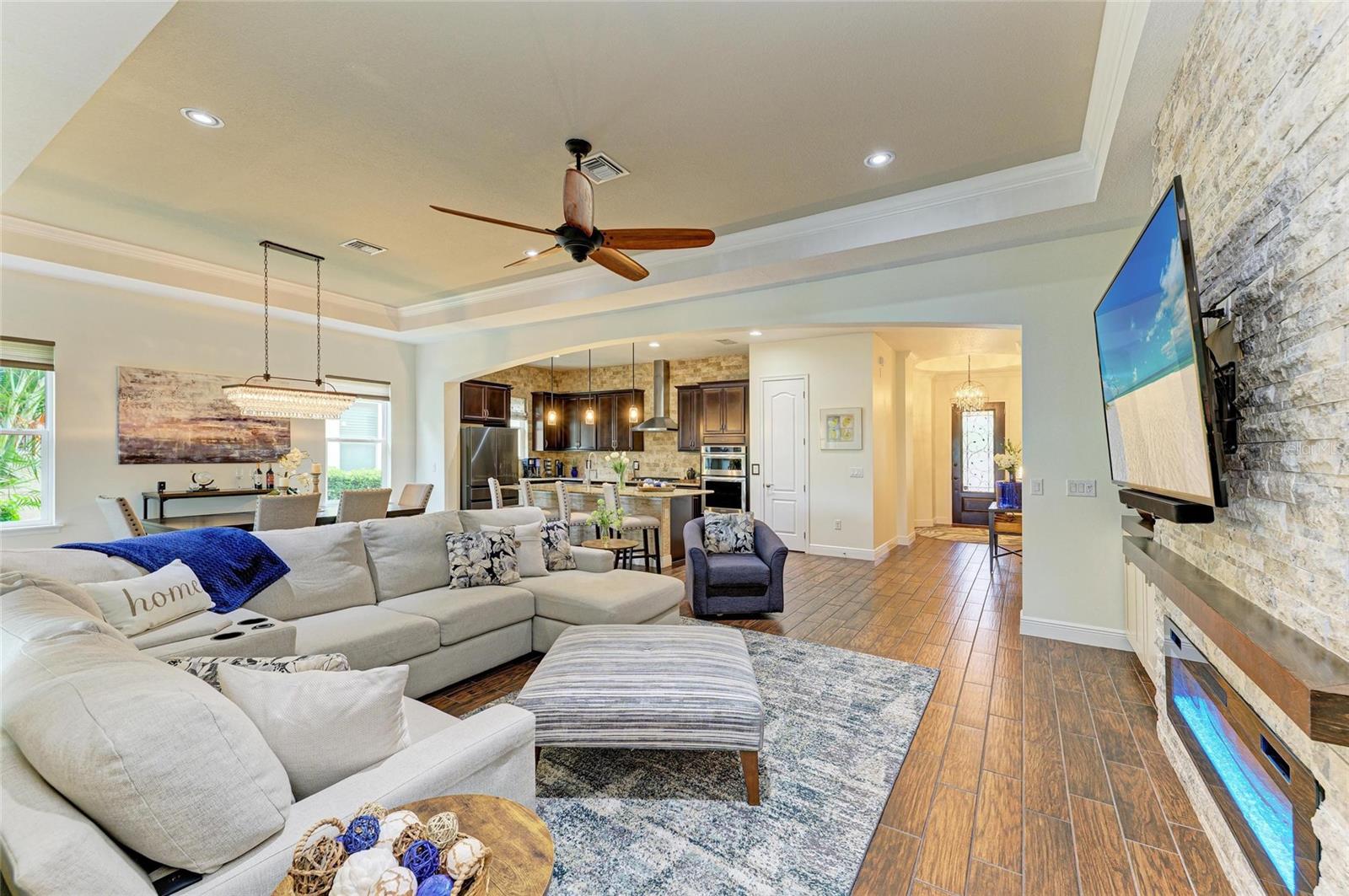 Image 22 of 80 For 4703 Tobermory Way