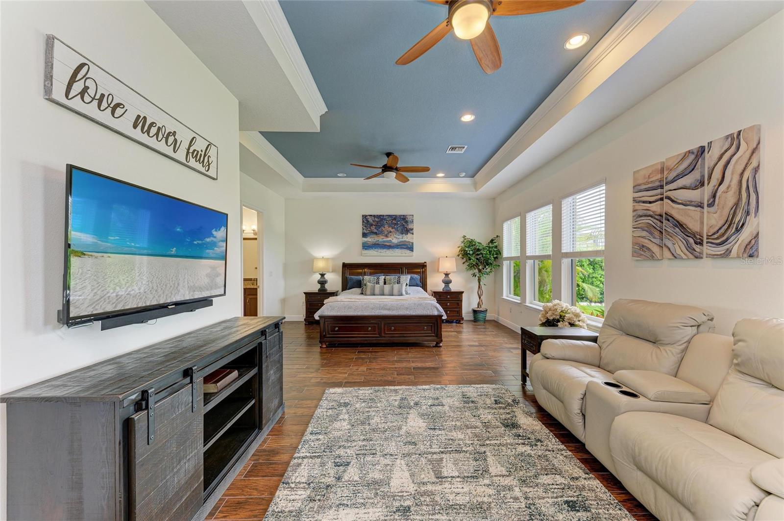 Image 36 of 80 For 4703 Tobermory Way