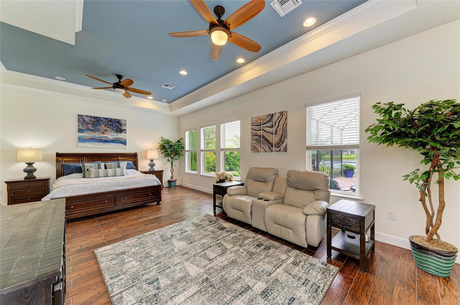 Image 37 of 80 For 4703 Tobermory Way