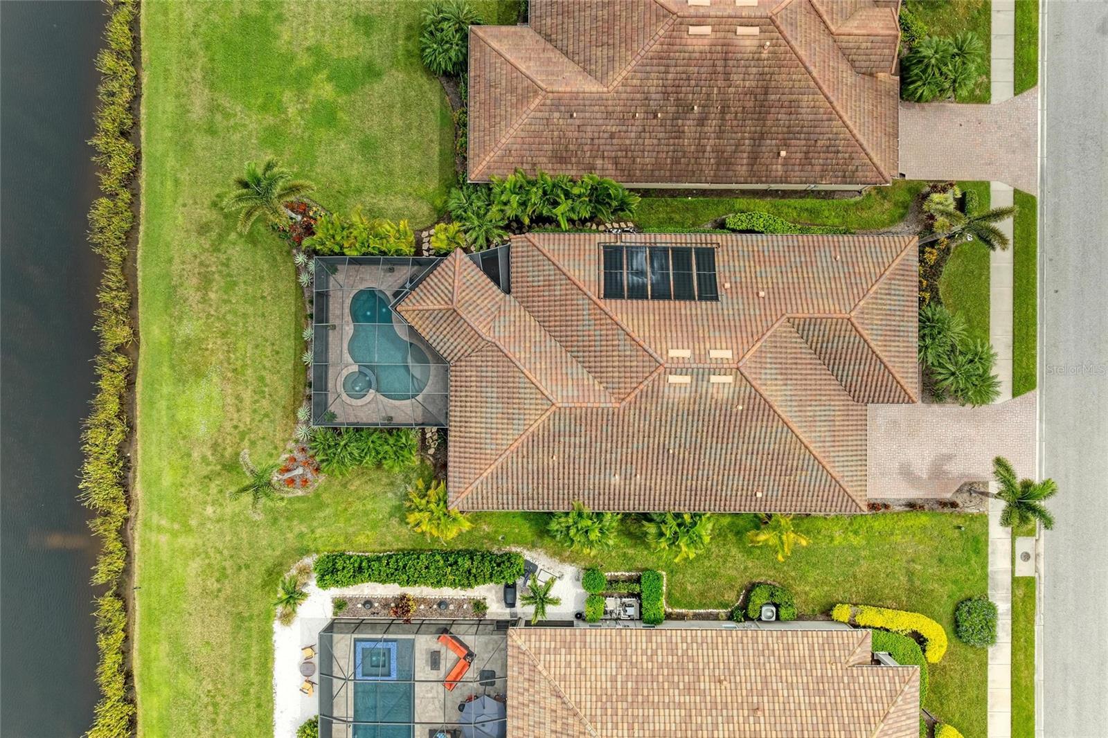 Image 4 of 80 For 4703 Tobermory Way