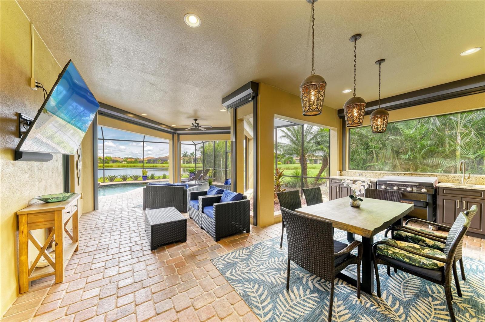 Image 65 of 80 For 4703 Tobermory Way