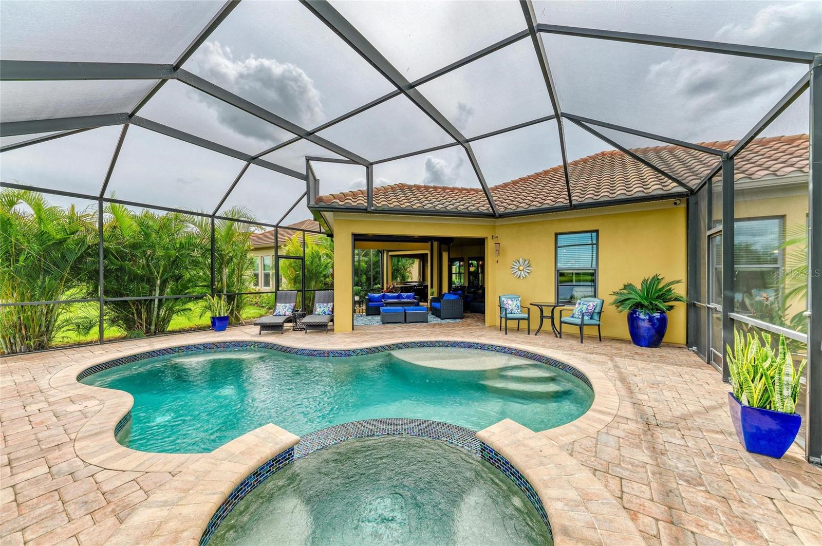 Image 72 of 80 For 4703 Tobermory Way